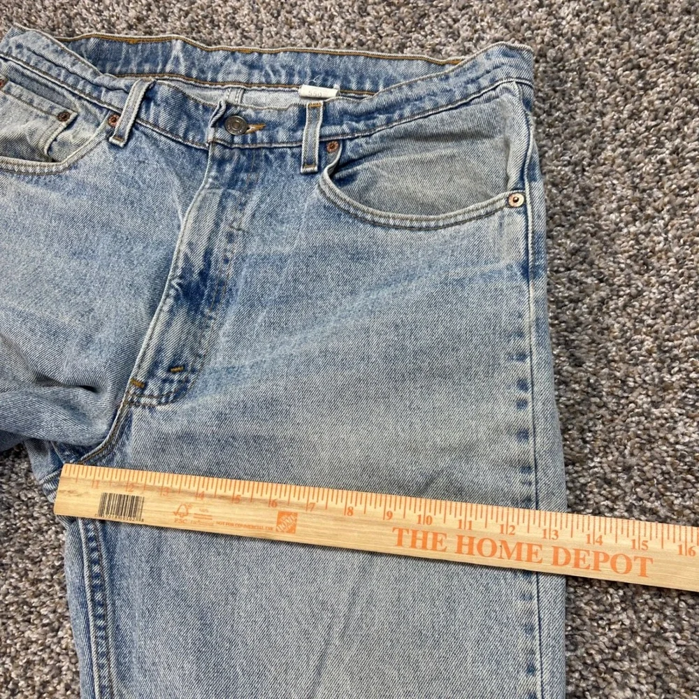 Vintage Levi's 550 Men's 35x32‎ Jeans USA Made Relaxed Fit Light Wash Denim 90s
